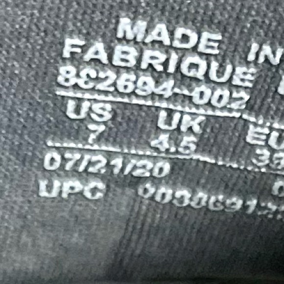 Nike open toe strapped sandals - Picture 15 of 15